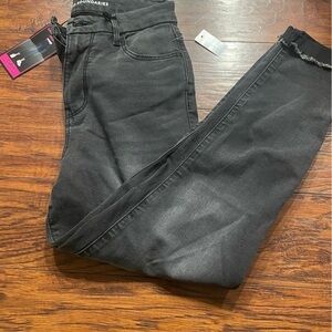 No Boundaries size small black jeans